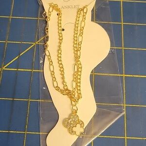 Isabella New York Gold Tone White & Rhinestone Charm 8.5 Ankle Bracelet NIP